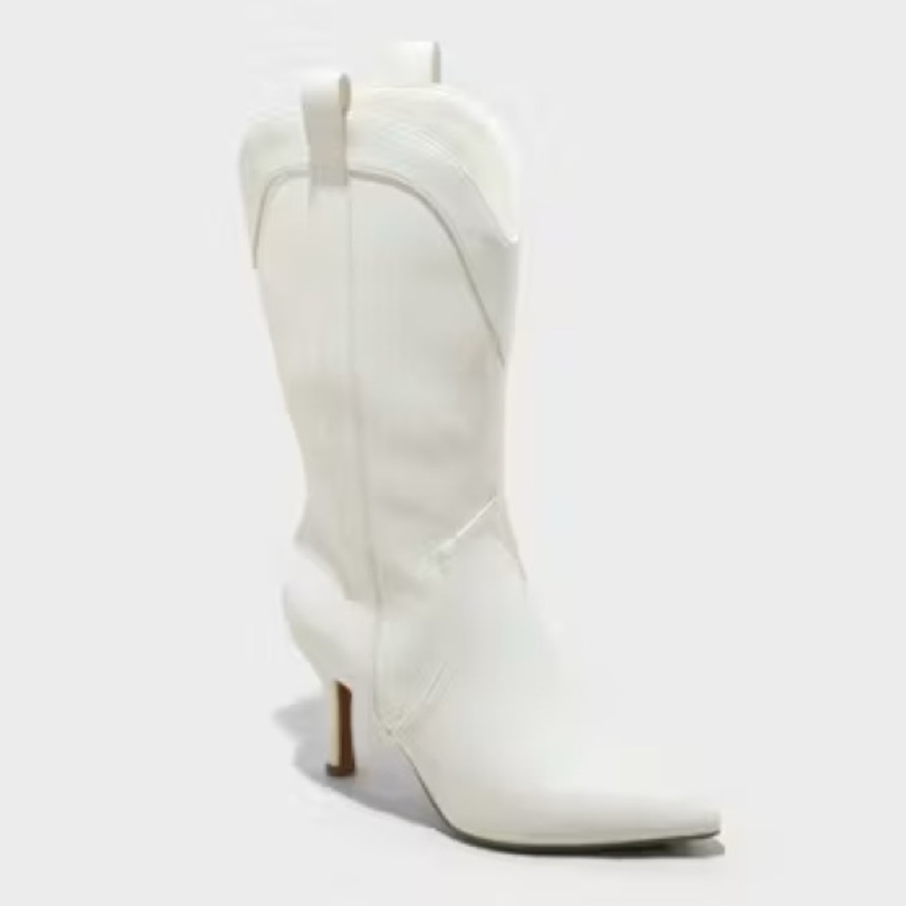 White Western-Style Women's Boots